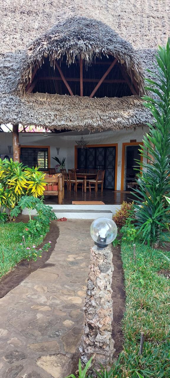 3-bedroom maisonette for sale in Malindi.