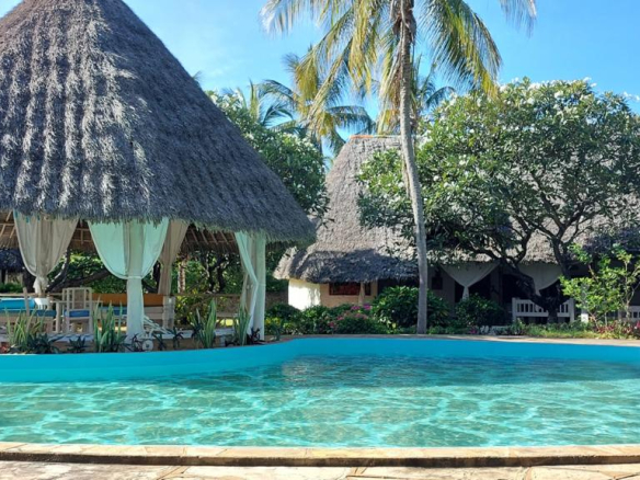 3-bedroom maisonette for sale in Malindi.