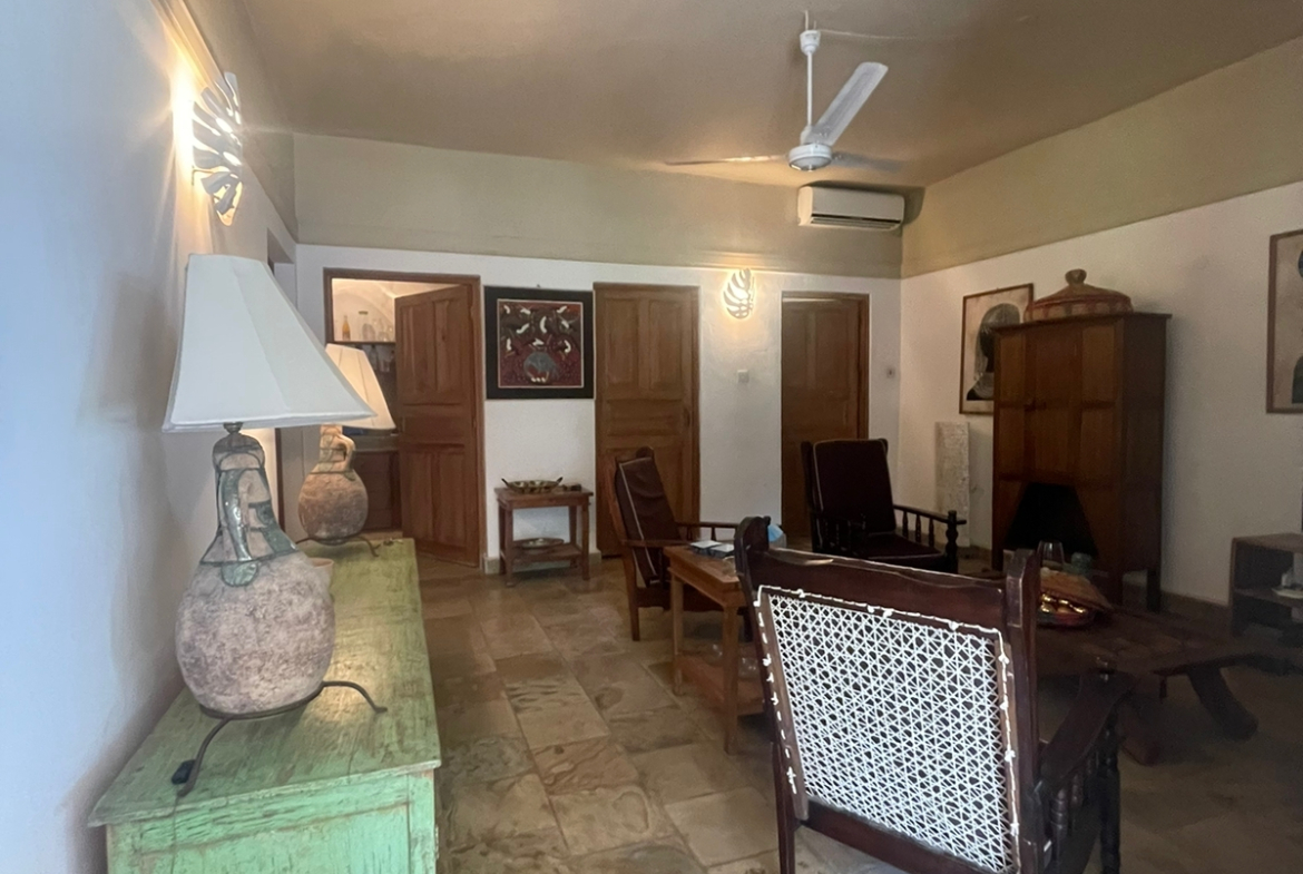 Luxurious 3 br beachfront villa airbnb malindi