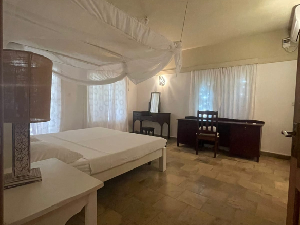 Luxurious 3 br beachfront villa airbnb malindi
