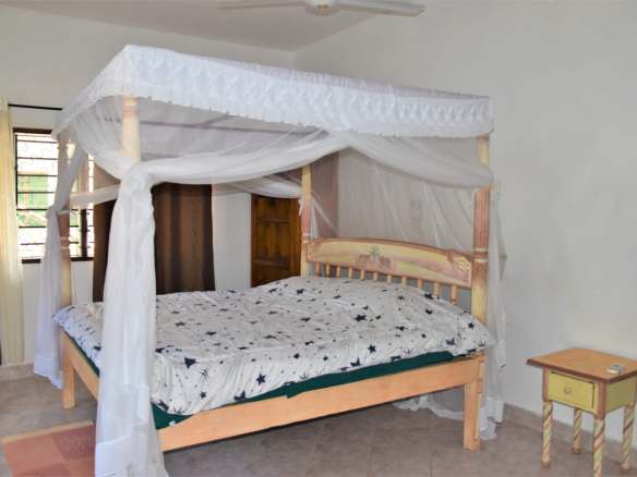 4 Bedroom villa for short stays in Watamu