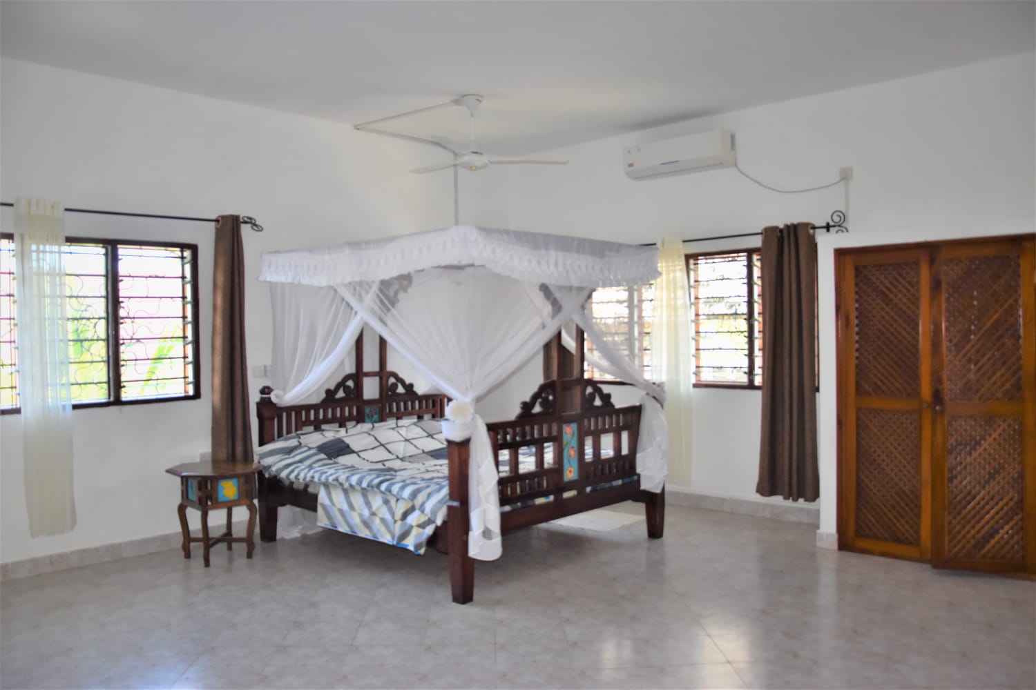 4 Bedroom villa for short stays in Watamu