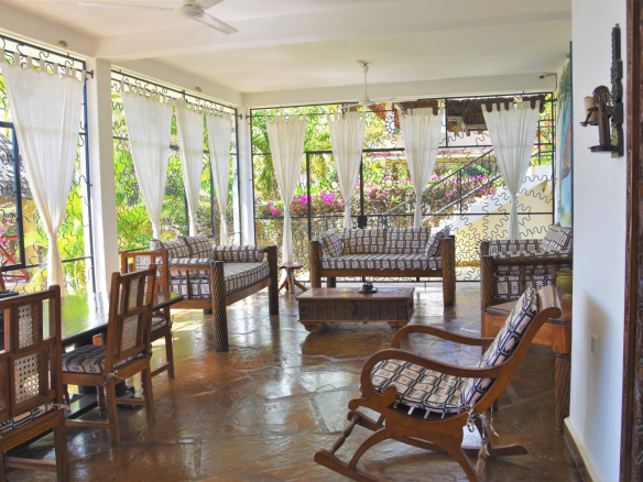4 Bedroom villa for short stays in Watamu