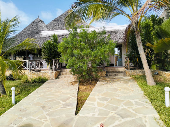 2 Apartments for sale in Watamu