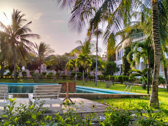 Fully furnished 2br apartment for sale in Malindi