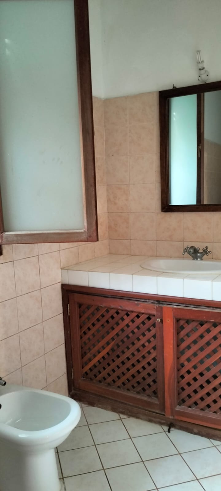 Fully furnished 2br apartment for sale in Malindi