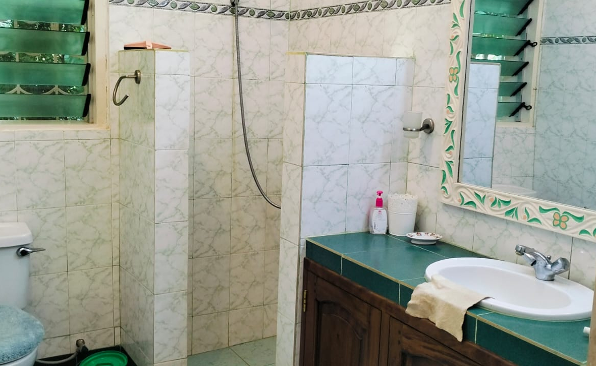 3br villa for sale in Malindi Casuarina road
