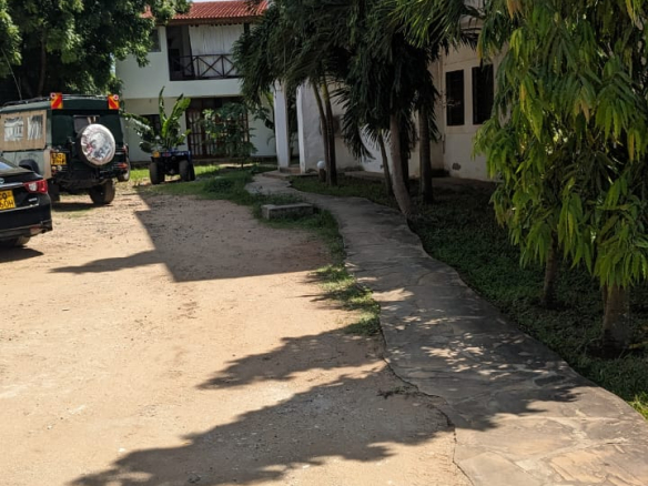 Luxury 3br furnished apartment for sale in Malindi