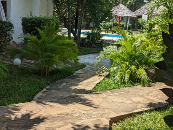 Luxury 3br furnished apartment for sale in Malindi
