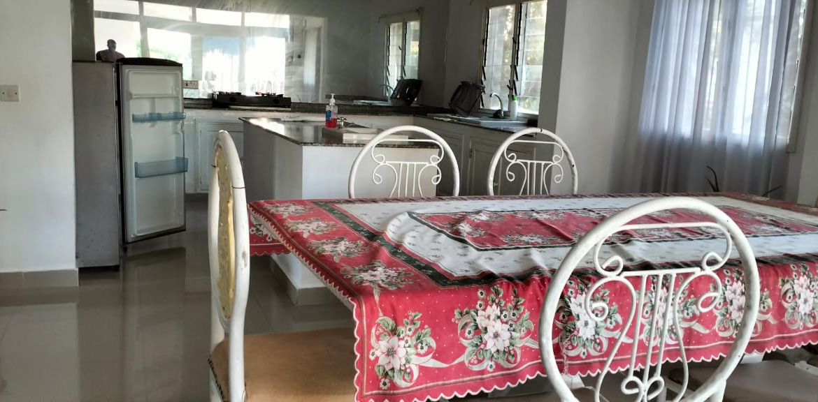 Luxury 3br furnished apartment for sale in Malindi