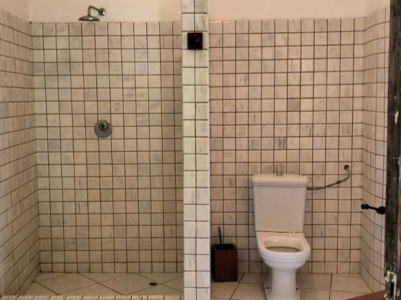 3 br villa for sale at Alhambra residence in Casuarina road