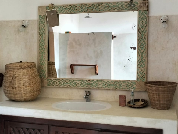 3 br villa for sale at Alhambra residence in Casuarina road