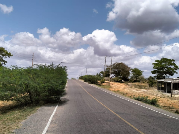 10 Acres for sale in Kakoneni