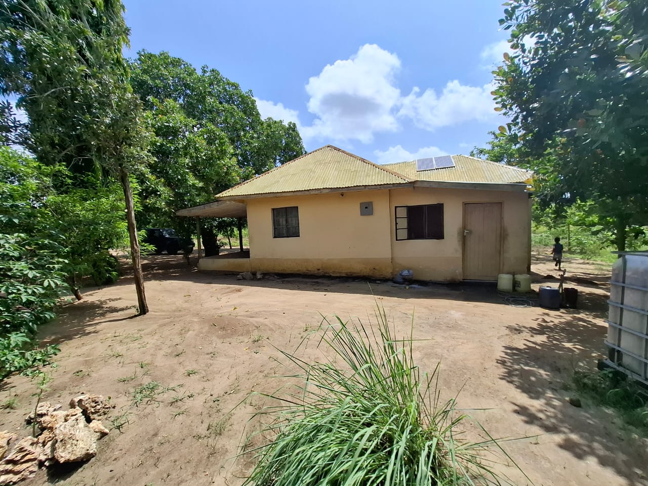 3.5 acres farm for sale with farmhouse in Malindi