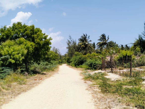 0.75 Acre for sale in Malindi 600m from the beach