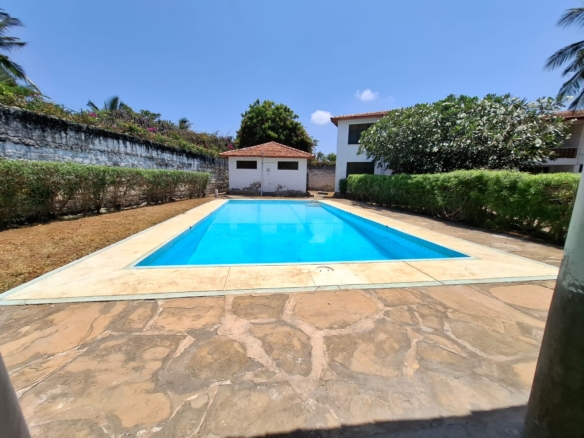 Quaint & Charming 2-Bedroom Apartment in Prestigious Casuarina, Malindi