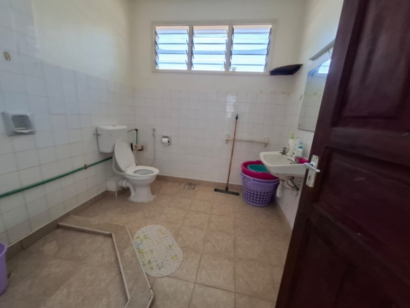 Quaint & Charming 2-Bedroom Apartment in Prestigious Casuarina, Malindi