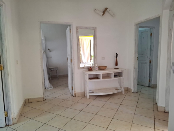 2br Beachfront long-stay