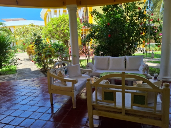 2br Beachfront long-stay