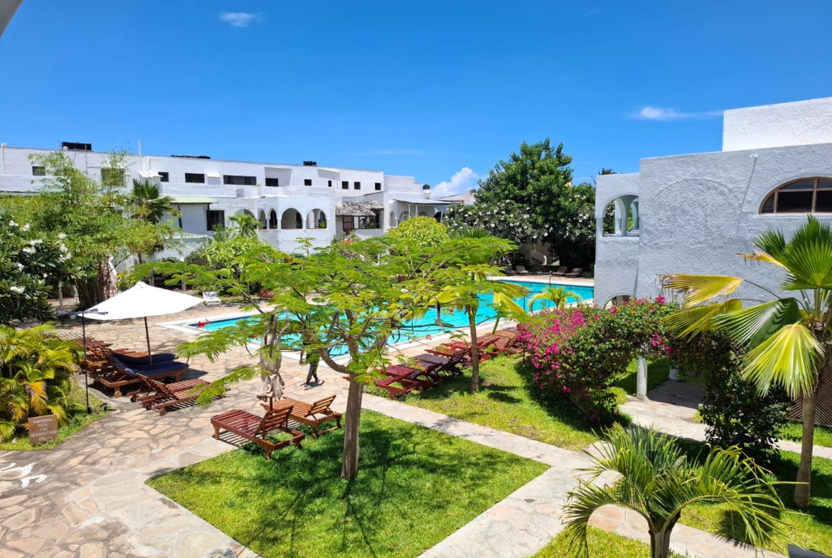 Studio Apartment for sale in Sporting club
