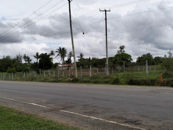 15 Acres for sale on Tarmac in Malindi, Kibao cha Goshi