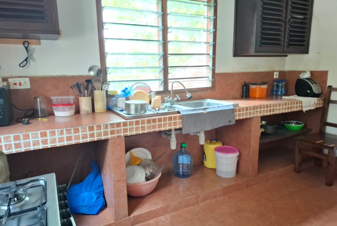 2br villa for sale in Iguana Beach