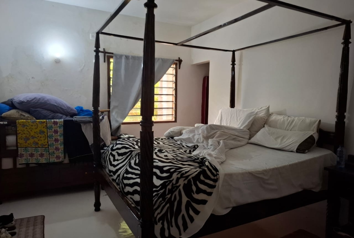 2br villa for sale in Iguana Beach