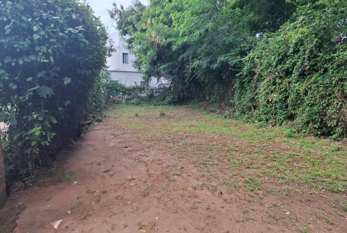 2br villa for sale in Iguana Beach