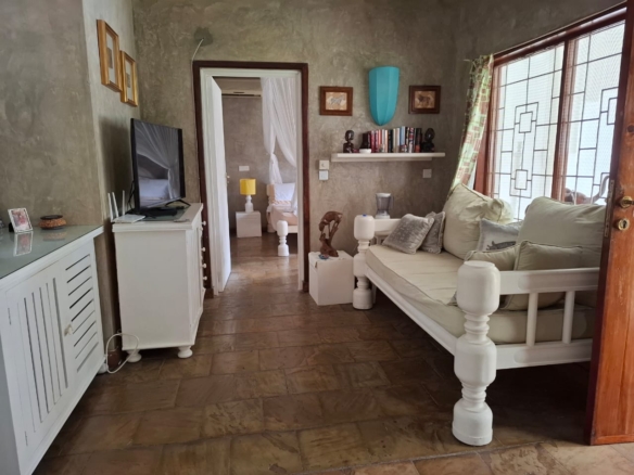 Beverly Suites Malindi 2 br For sale