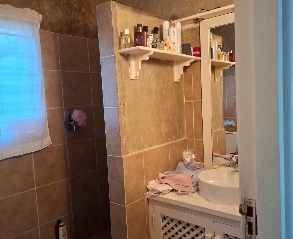 Beverly Suites Malindi 2 br For sale