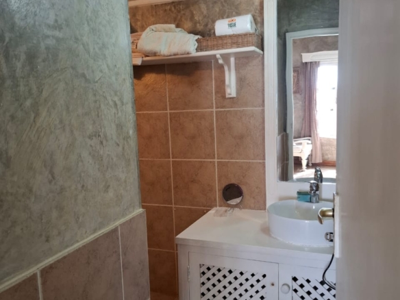 Beverly Suites Malindi 2 br For sale