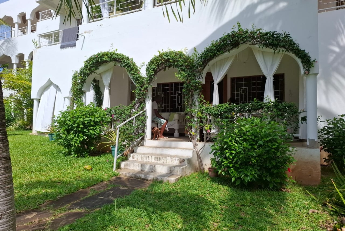 Beverly Suites Malindi 2 br For sale