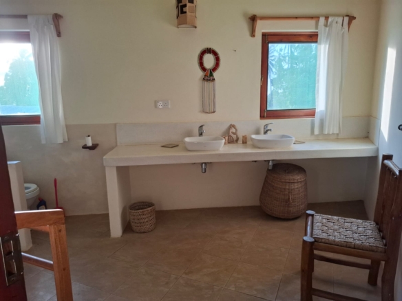 Luxurious 4br Vila For Sale inWatamu