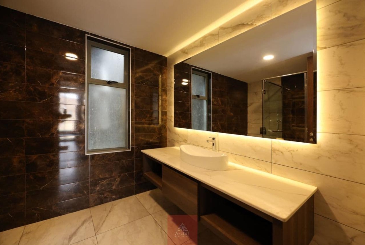 Luxurious 3br plus sq apartment for rent in Kileleshwa