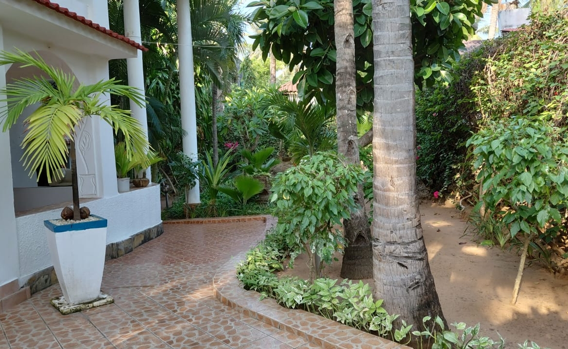 4 bedroom villa for sale in watamu on Quarter Acre