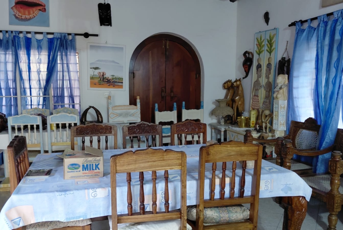 4 bedroom villa for sale in watamu on Quarter Acre