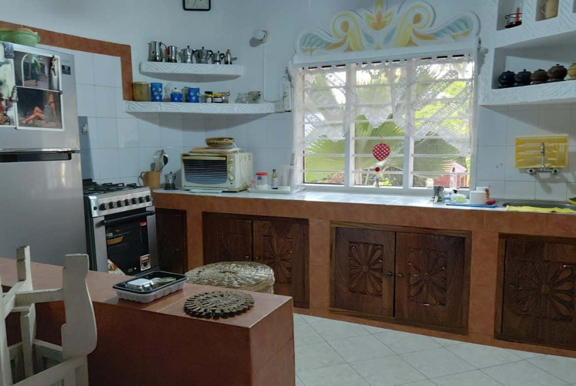 4 bedroom villa for sale in watamu on Quarter Acre
