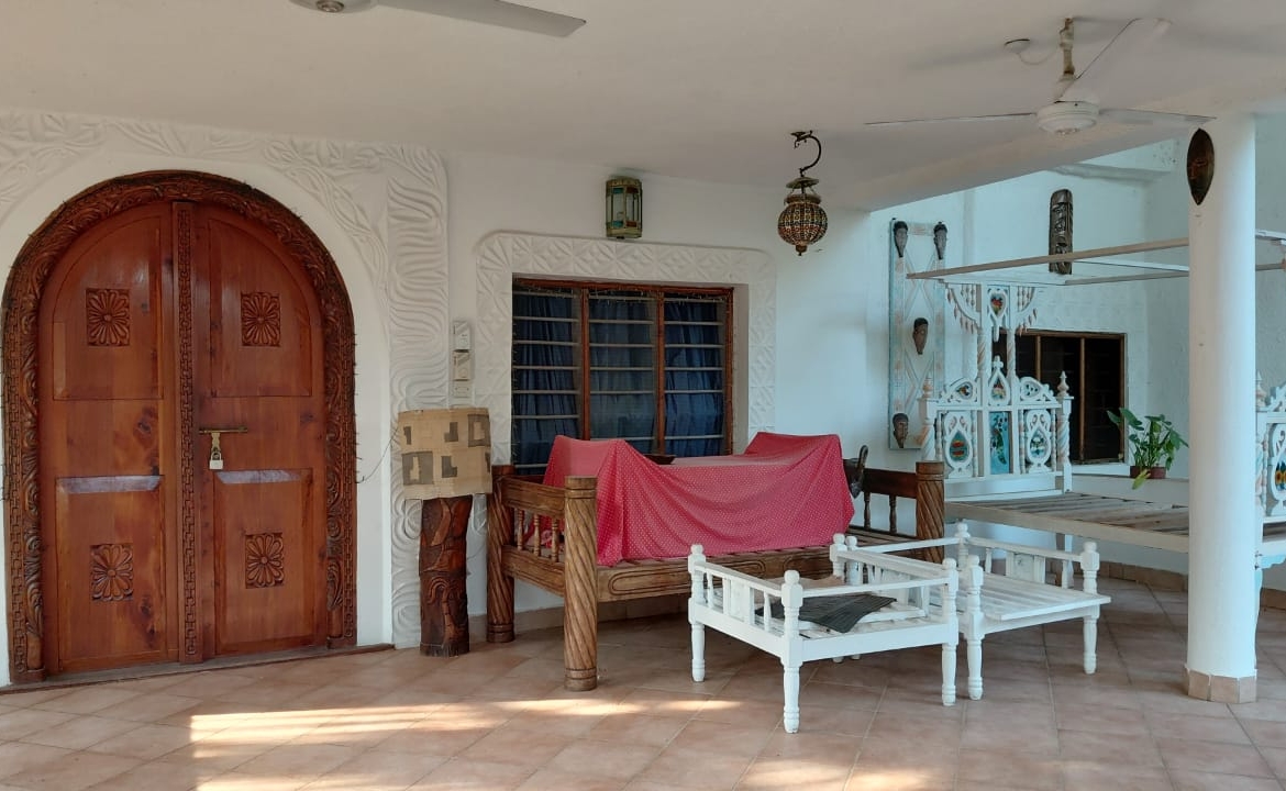 4 bedroom villa for sale in watamu on Quarter Acre