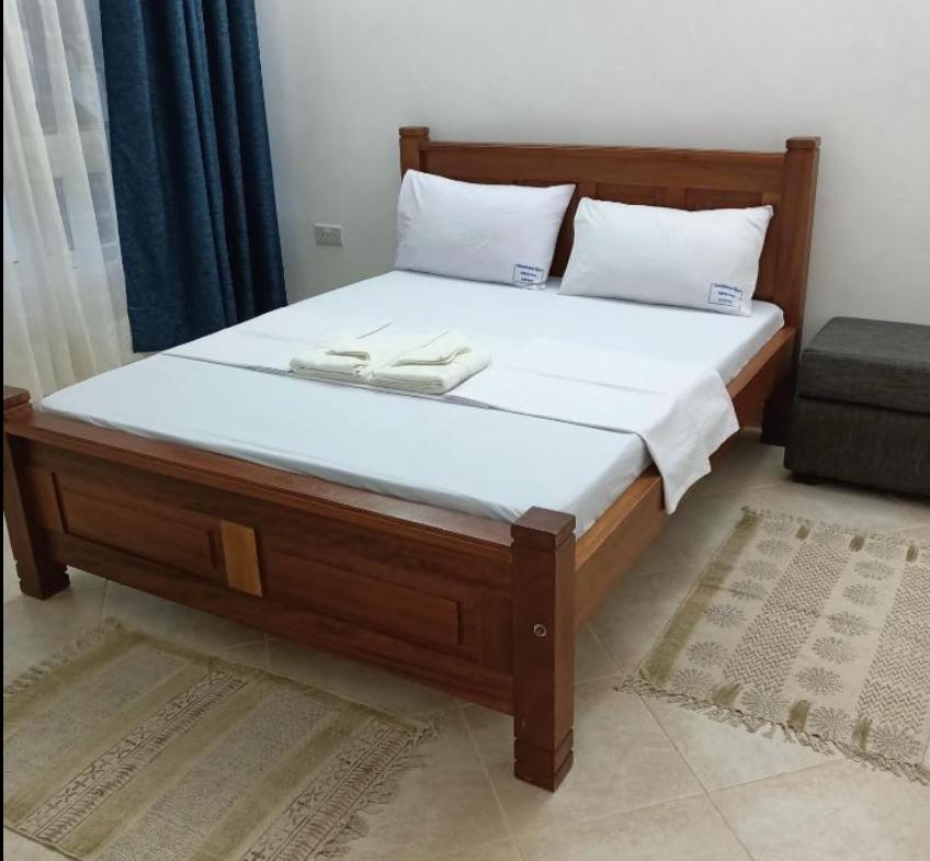 1 Br for short stay in Malindi