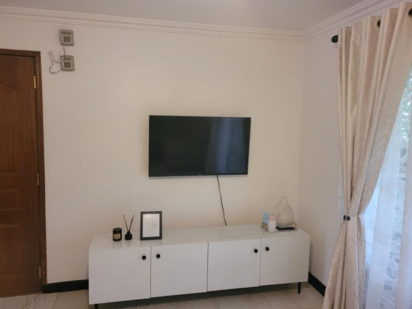 Madaraka Estate 2br apartment for sale