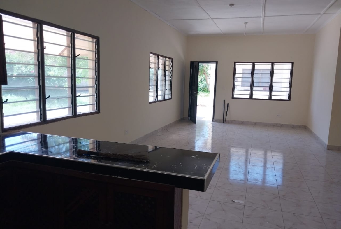 Bungalow 2Br for sale in Malindi