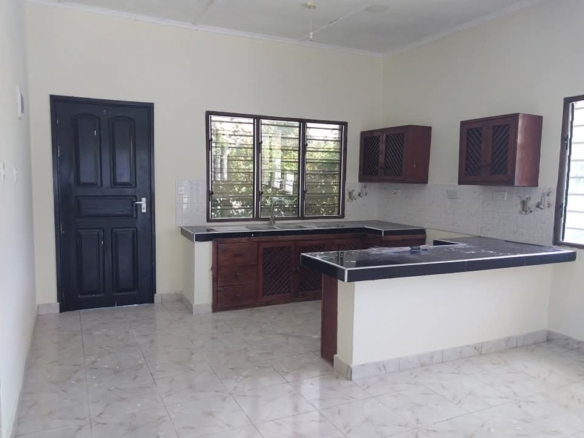 Bungalow 2Br for sale in Malindi