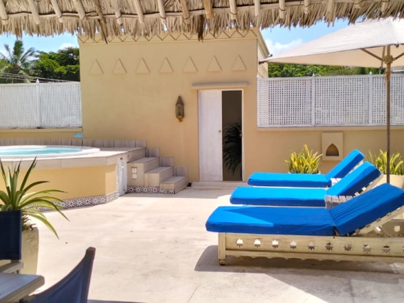 Medina Palms villa for sale, Watamu beachfront property, 4 bedroom villa Watamu, luxury villa Kenya, rooftop plunge pool Watamu, Medina Palms KES 102M.