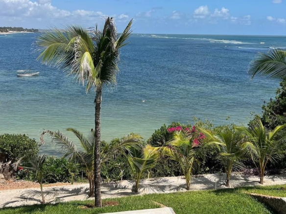 Spindrift Beach Villa Malindi