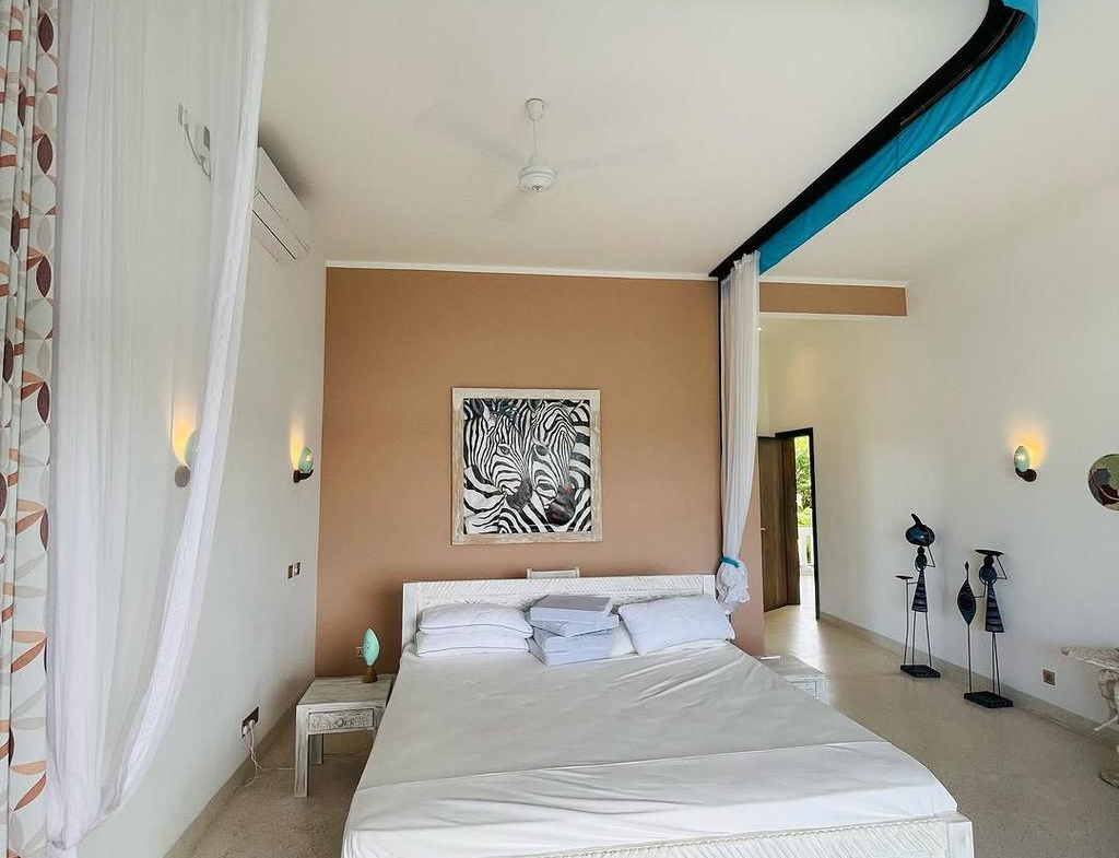 Spindrift Beach Villa Malindi
