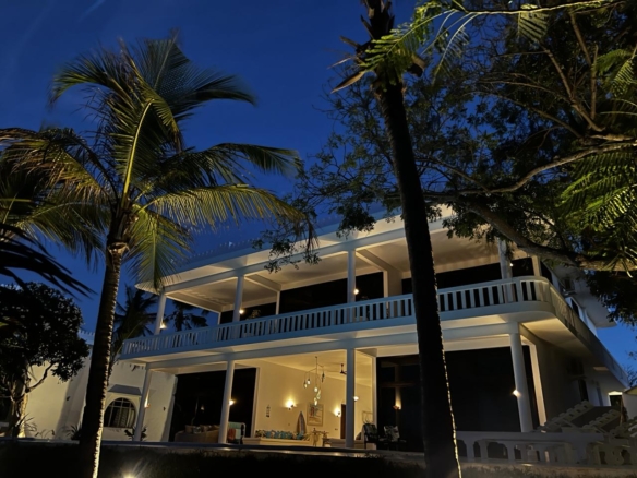 Spindrift Beach Villa Malindi
