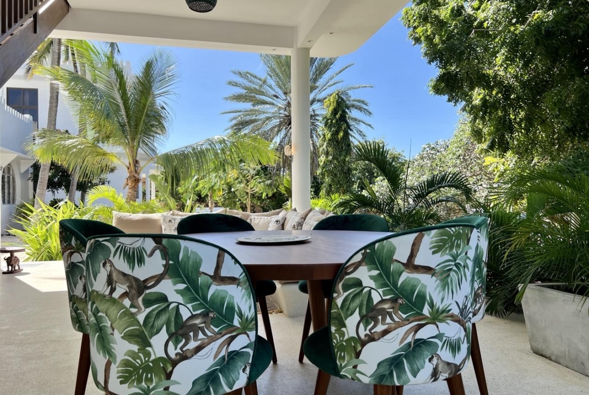Spindrift Beach Villa Malindi