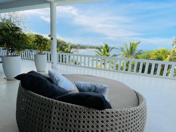 Spindrift Beach Villa Malindi