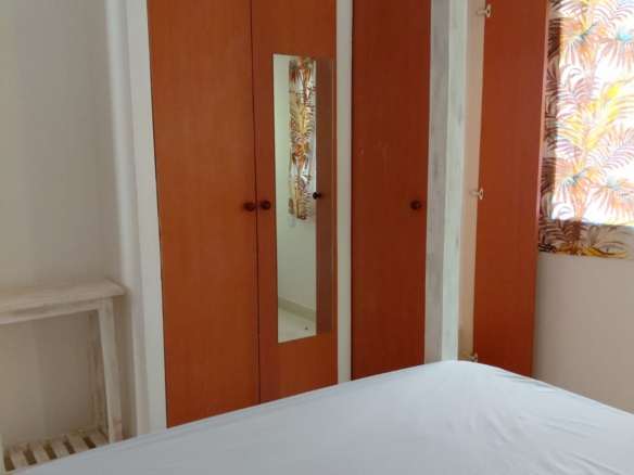 “Watamu short-stay 2-bedroom furnished apartment near Turtle Bay – master en-suite, WIFI, sleeps 4”