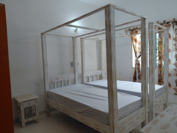 “Watamu short-stay 2-bedroom furnished apartment near Turtle Bay – master en-suite, WIFI, sleeps 4”